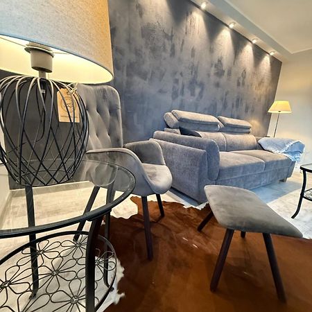 Apartman Pannonica Pin 0-24H สลาวอนสกีบรอด ภายนอก รูปภาพ