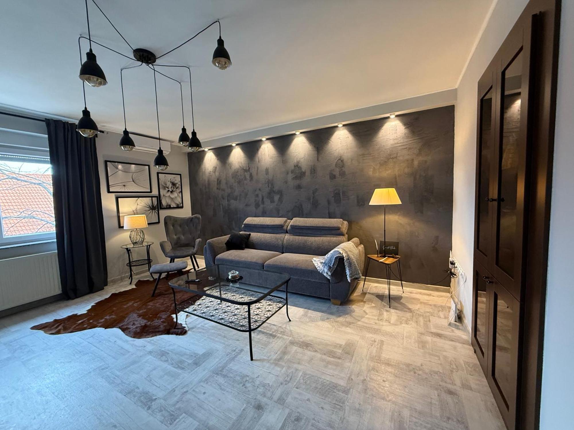 Apartman Pannonica Pin 0-24H สลาวอนสกีบรอด ภายนอก รูปภาพ